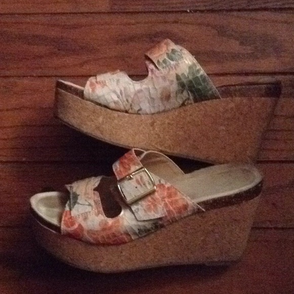 Wedge sandals K Cole Reaction - Picture 2 of 3